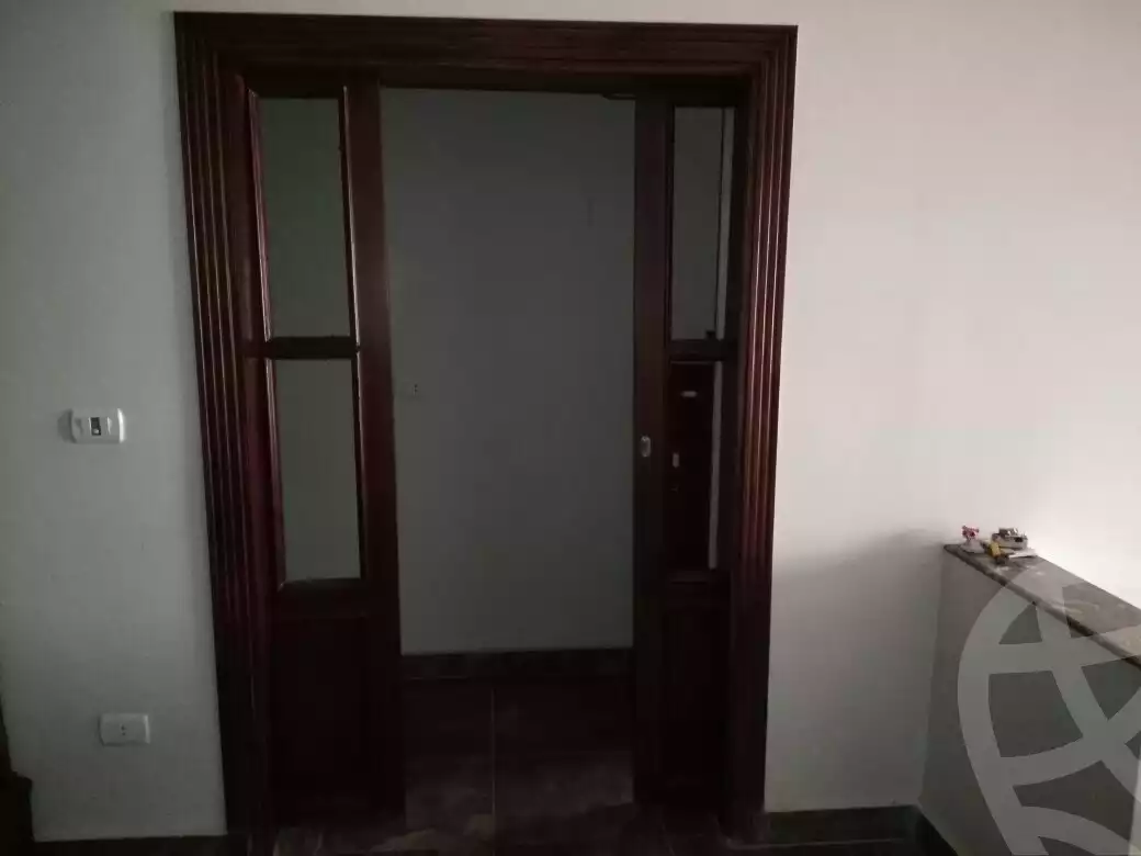 https://aqarmap.com.eg/ar/listing/4096794-for-sale-alexandria-el-montazah-el-montazah