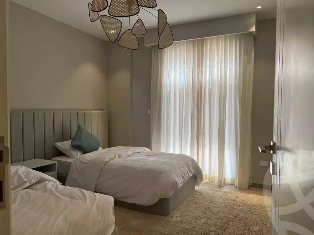 https://aqarmap.com.eg/en/listing/4102426-for-sale-cairo-el-sheikh-zayed-city-compounds-kmbwnd-fyldj-wyst-dr-llttwyr