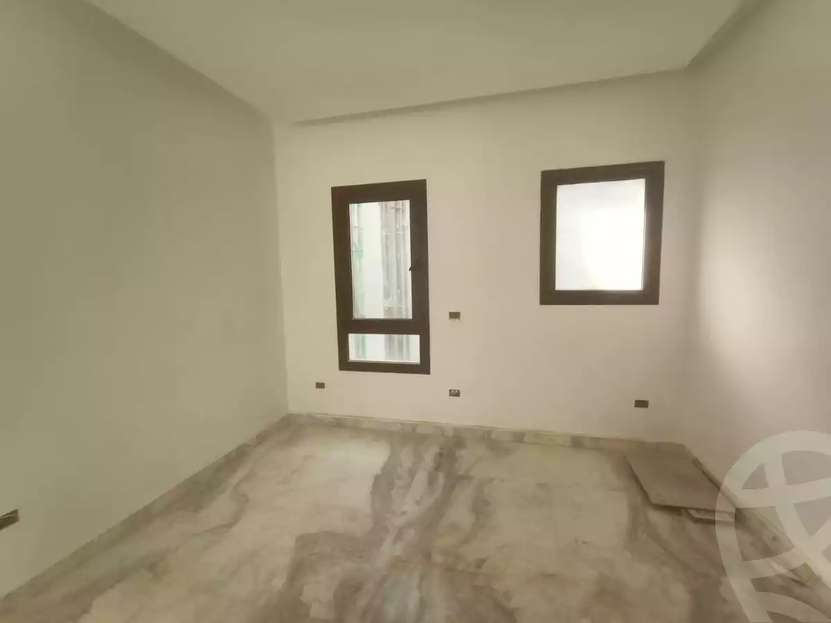 https://aqarmap.com.eg/en/listing/4106832-for-rent-cairo-el-sheikh-zayed-city-compounds-kmbwnd-wyst-twn-swdyk