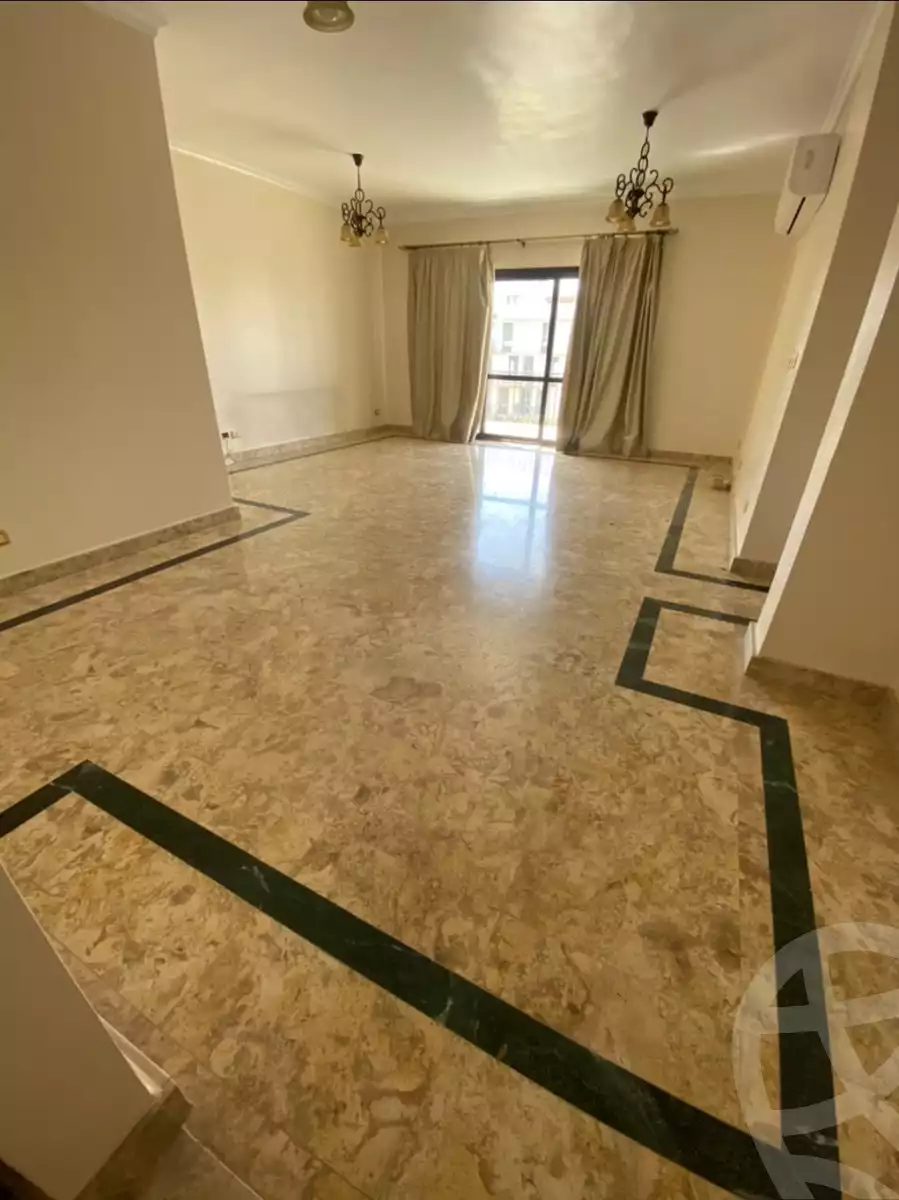https://aqarmap.com.eg/ar/listing/4106862-for-rent-cairo-el-sheikh-zayed-city-compounds-in-sheikh-zayed-the-courtyard