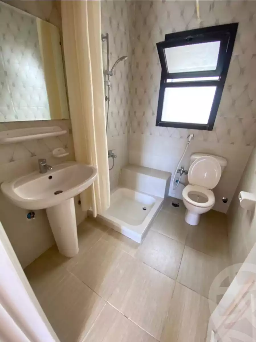 https://aqarmap.com.eg/ar/listing/4106862-for-rent-cairo-el-sheikh-zayed-city-compounds-in-sheikh-zayed-the-courtyard