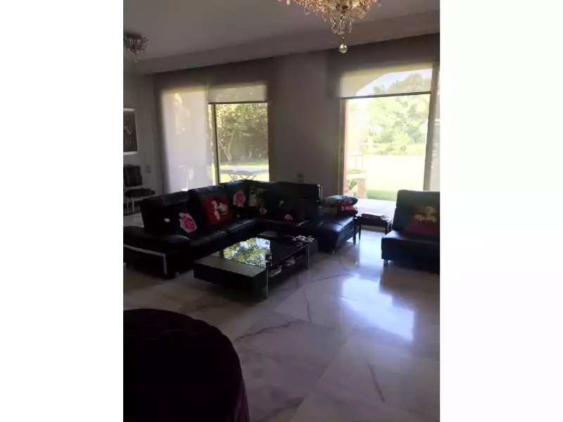 https://aqarmap.com.eg/ar/listing/4107364-for-rent-cairo-6th-of-october-compound-palm-hills-october