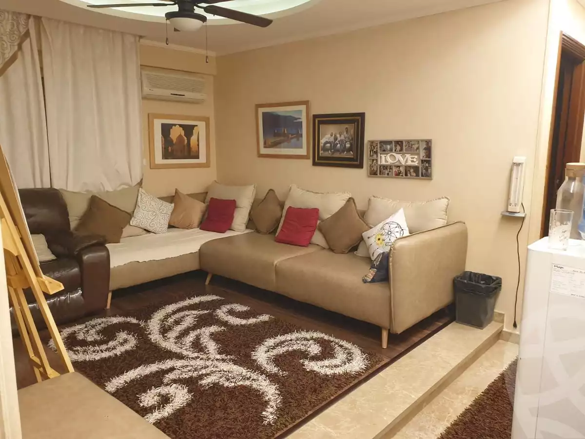 https://aqarmap.com.eg/en/listing/4107729-for-sale-alexandria-kafr-abdo-sant-giyn-st