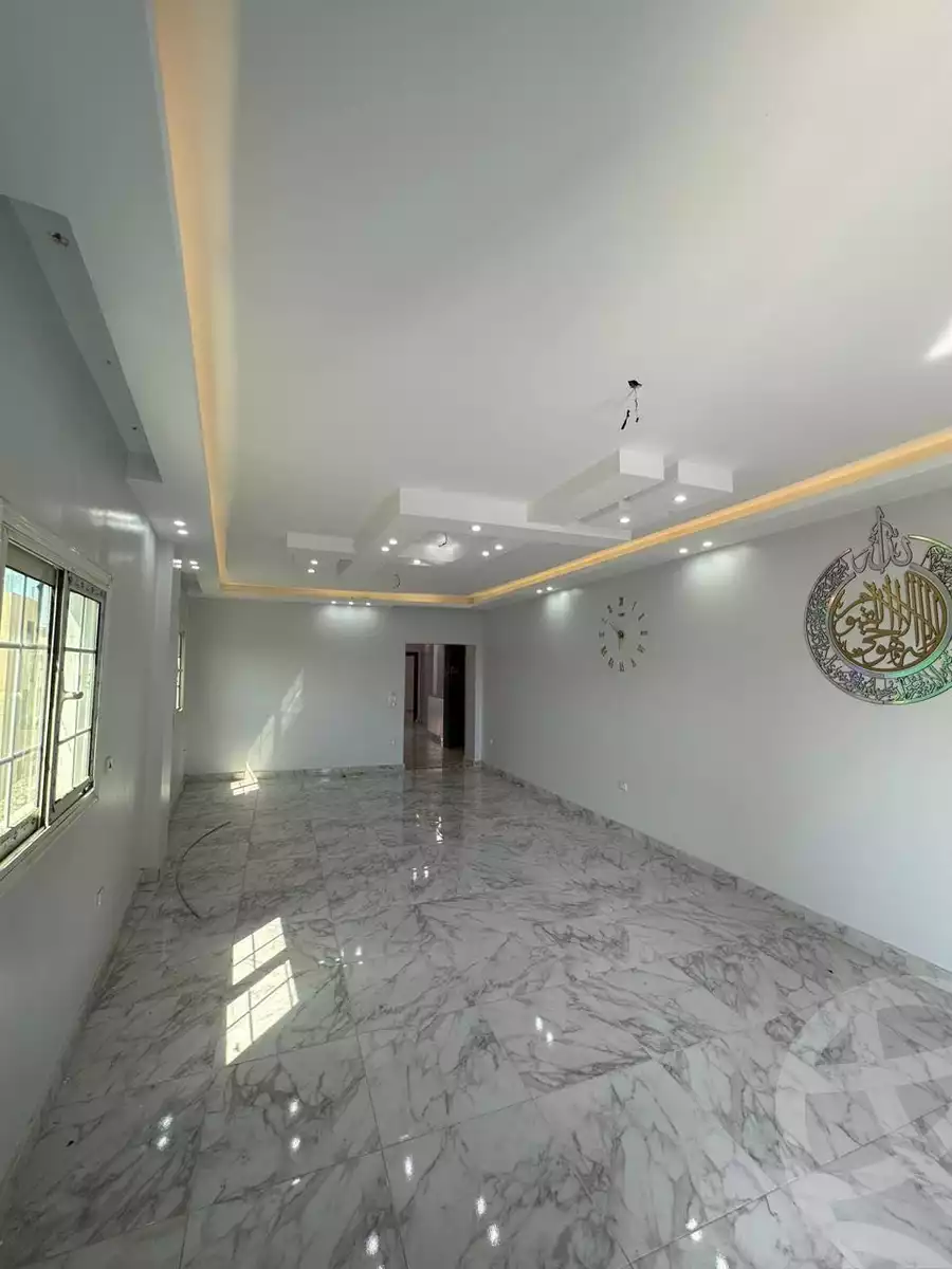 https://aqarmap.com.eg/ar/listing/4107956-for-sale-cairo-obour-fifth-neighborhood-abd-el-aziz-ismael-st
