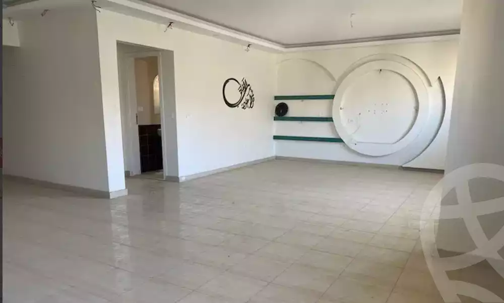 https://aqarmap.com.eg/en/listing/4107993-for-sale-cairo-al-oubour-golf-city
