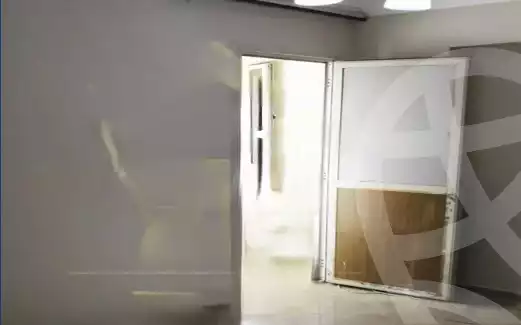 https://aqarmap.com.eg/en/listing/4104839-for-rent-alexandria-camp-cesar-famous-st