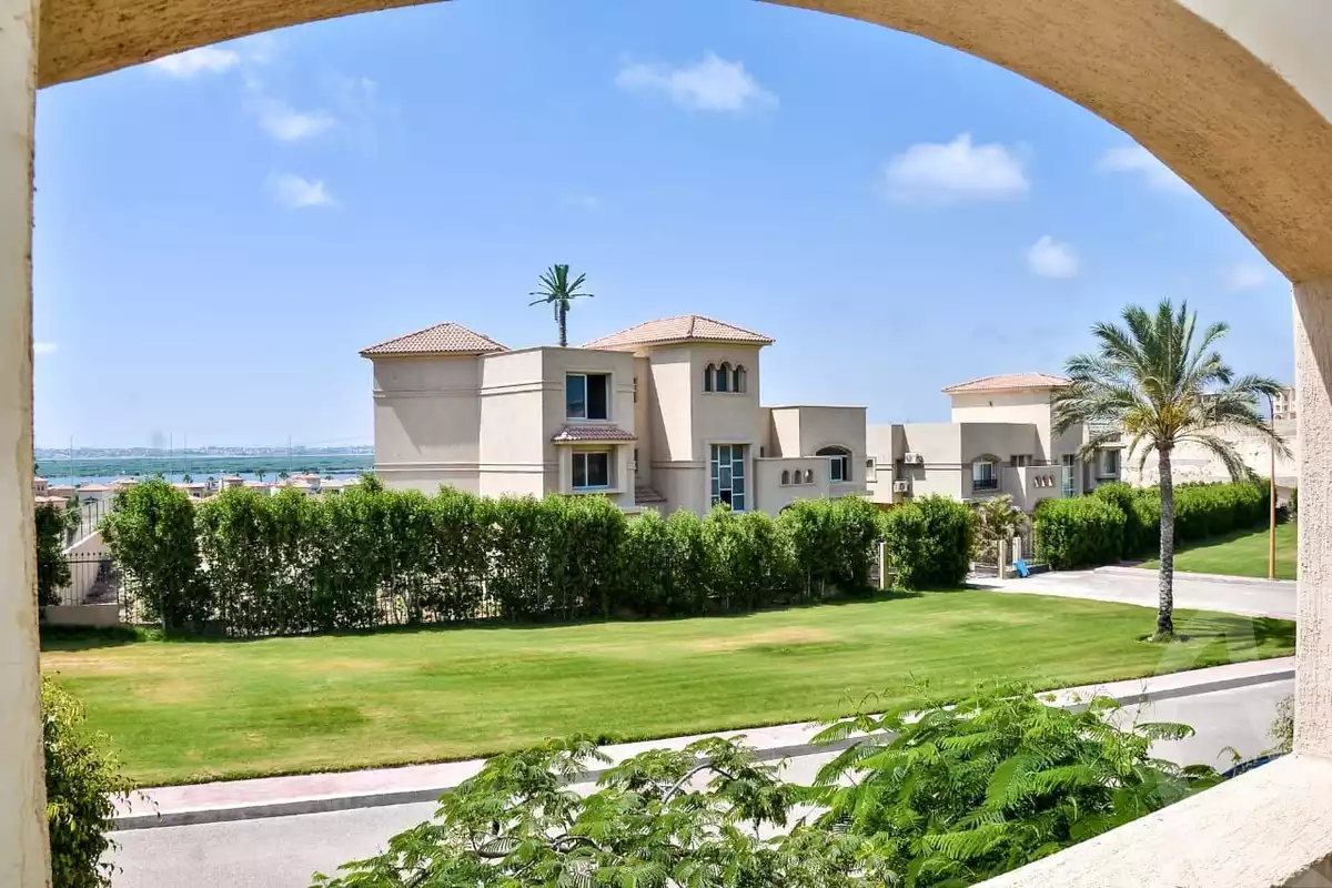 https://aqarmap.com.eg/en/listing/4109844-for-sale-alexandria-compounds-alex-west