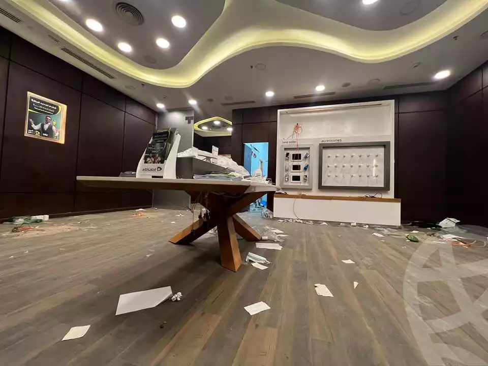 https://aqarmap.com.eg/ar/listing/4116104-for-rent-cairo-el-sheikh-zayed-city-shr-lshbb
