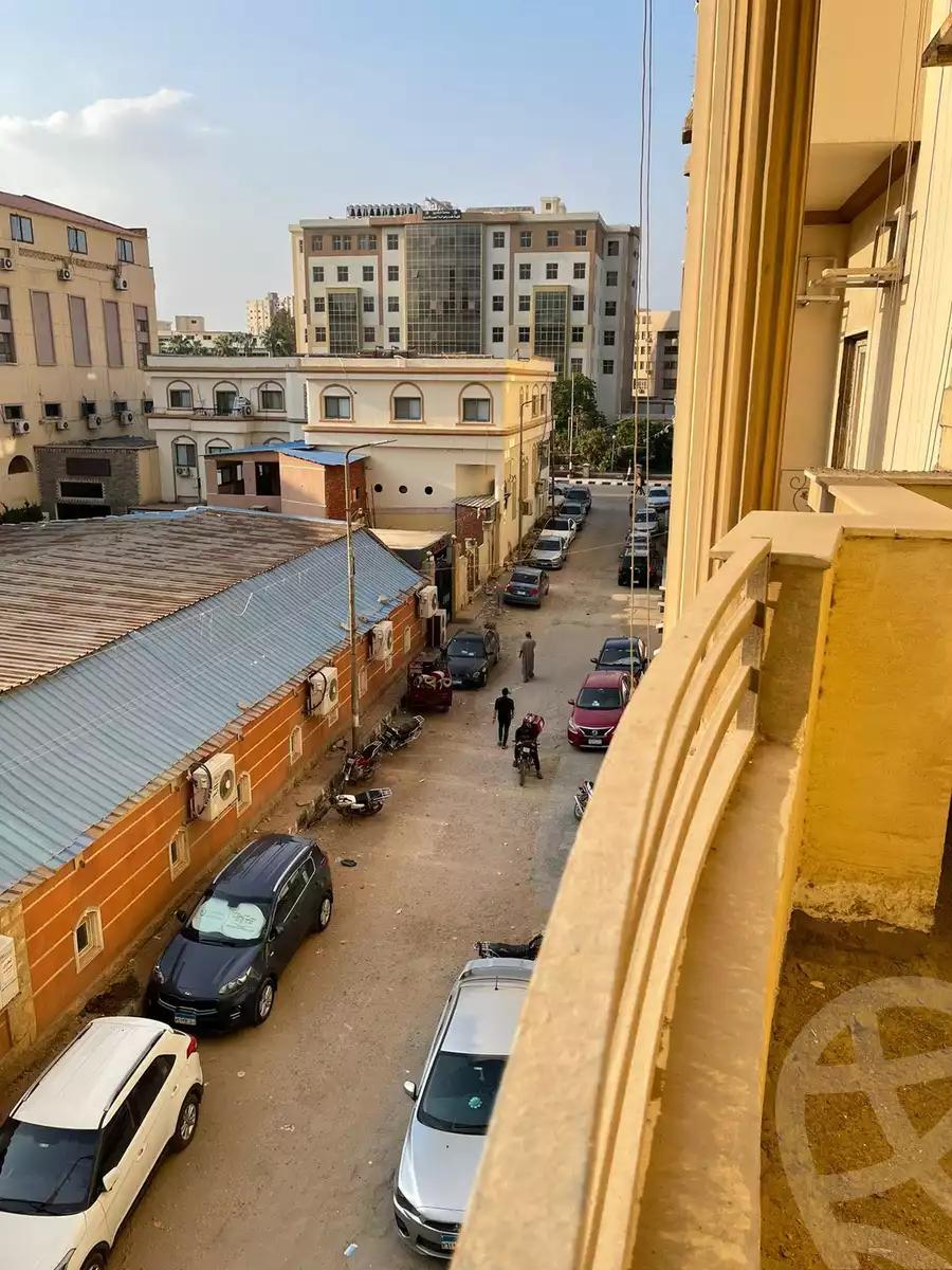 https://aqarmap.com.eg/ar/listing/4117131-for-sale-sharqia-zagazig-zagazig-city-el-zohour-st