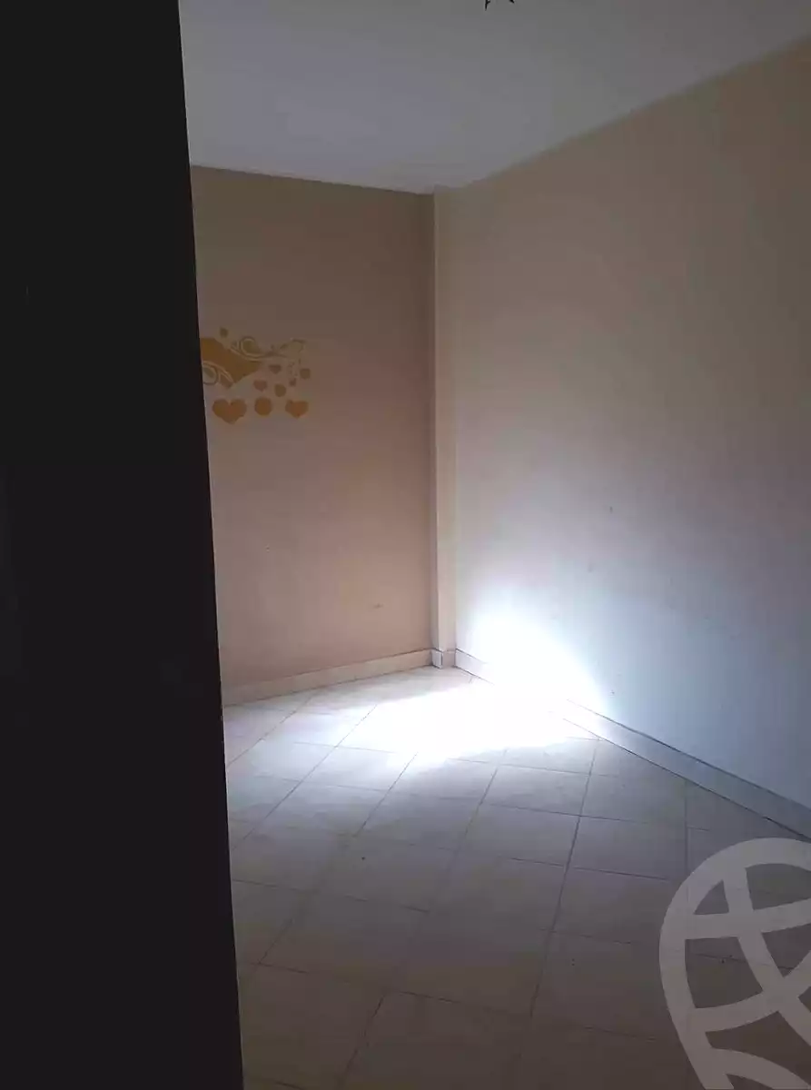 https://aqarmap.com.eg/ar/listing/4117219-for-rent-hassanein-desoky-st