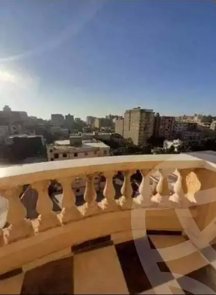 https://aqarmap.com.eg/en/listing/4117277-for-sale-alexandria-el-hanouvel-yathreb-st