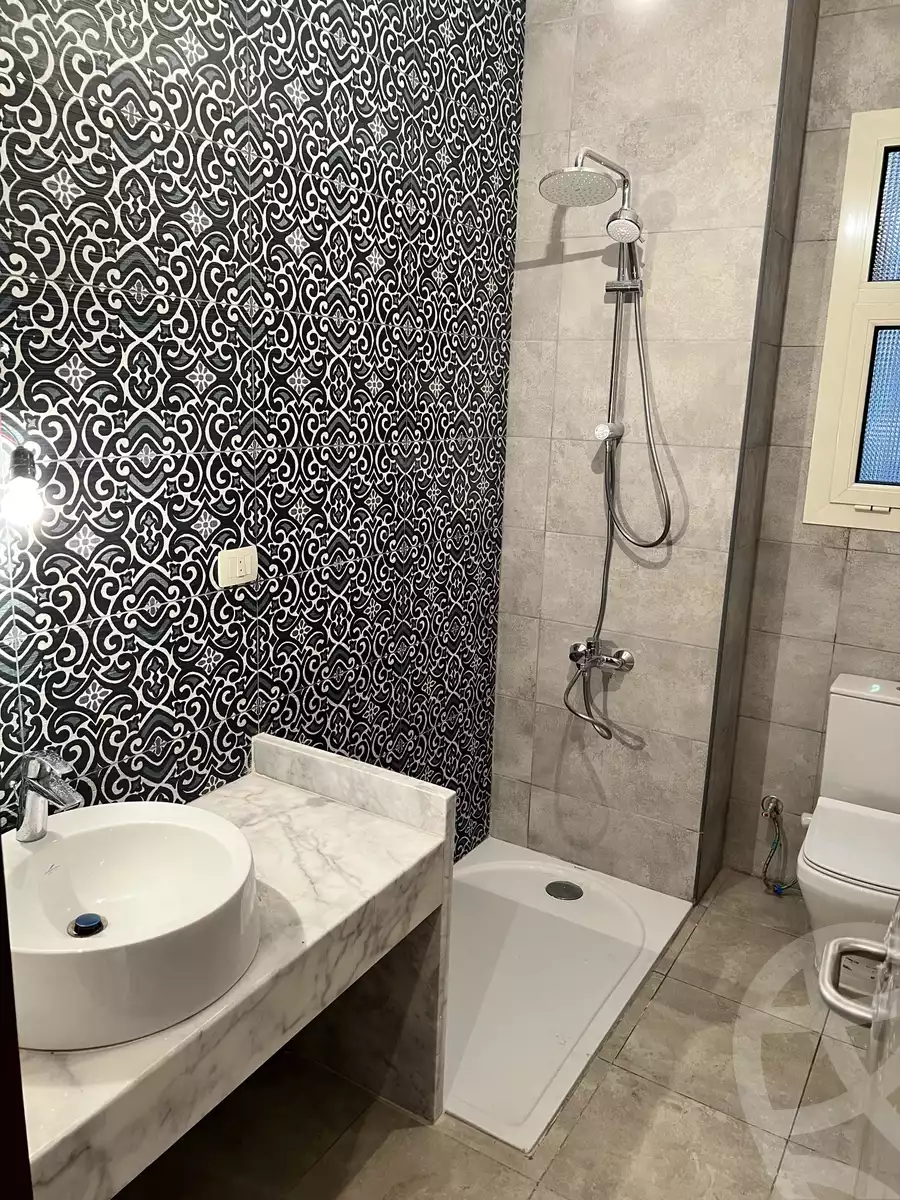 https://aqarmap.com.eg/en/listing/4118808-for-rent-cairo-new-cairo-compounds-el-patio-oro
