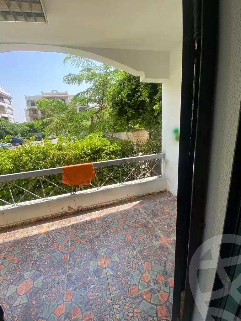 https://aqarmap.com.eg/en/listing/4120192-for-sale-cairo-new-cairo-compounds-zizinia-city