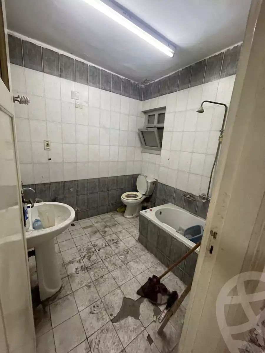 https://aqarmap.com.eg/ar/listing/4120904-for-sale-el-salakhana-st