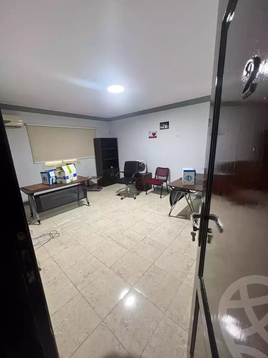 https://aqarmap.com.eg/en/listing/4121057-for-rent-cairo-6th-of-october-lhsry