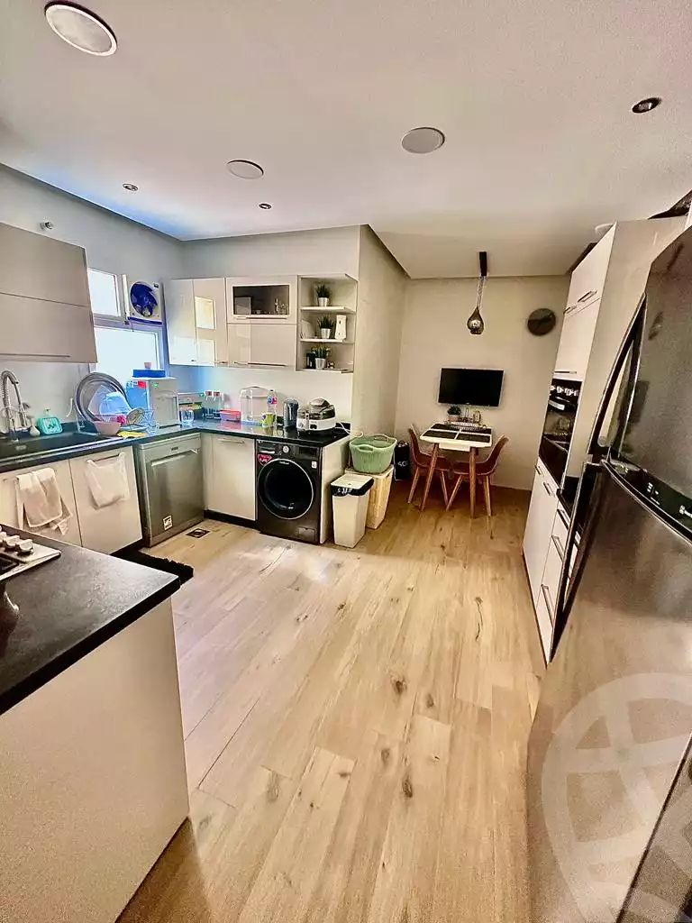 https://aqarmap.com.eg/en/listing/4121486-for-sale-cairo-new-cairo-compounds-akoya