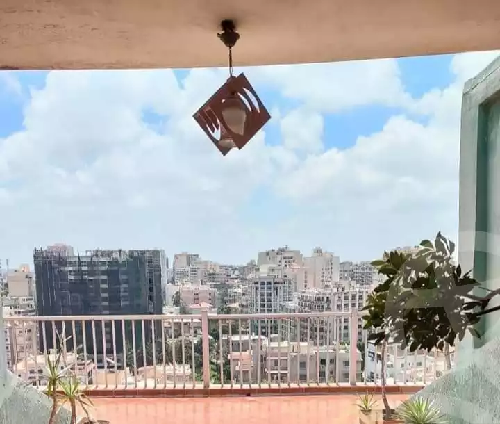 https://aqarmap.com.eg/en/listing/4121585-for-sale-alexandria-roshdy-shr-bw-qyr-tryq-lhry