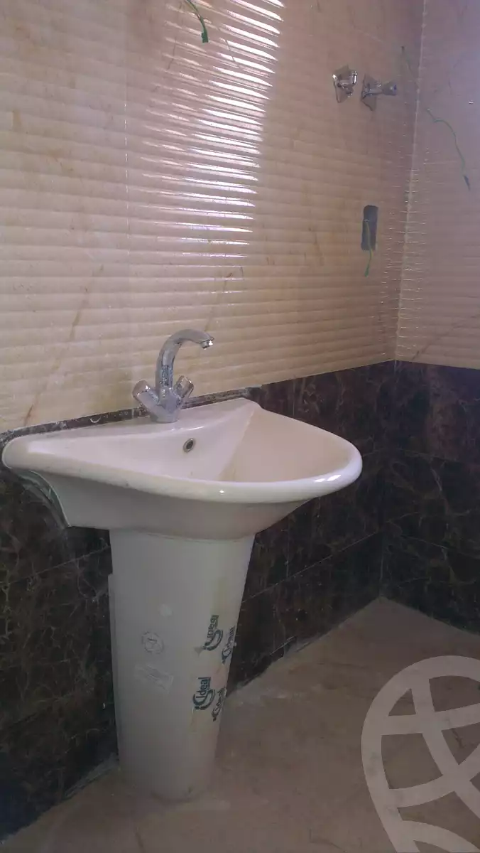 https://aqarmap.com.eg/ar/listing/4123968-for-rent-cairo-new-cairo-compounds-el-patio-1