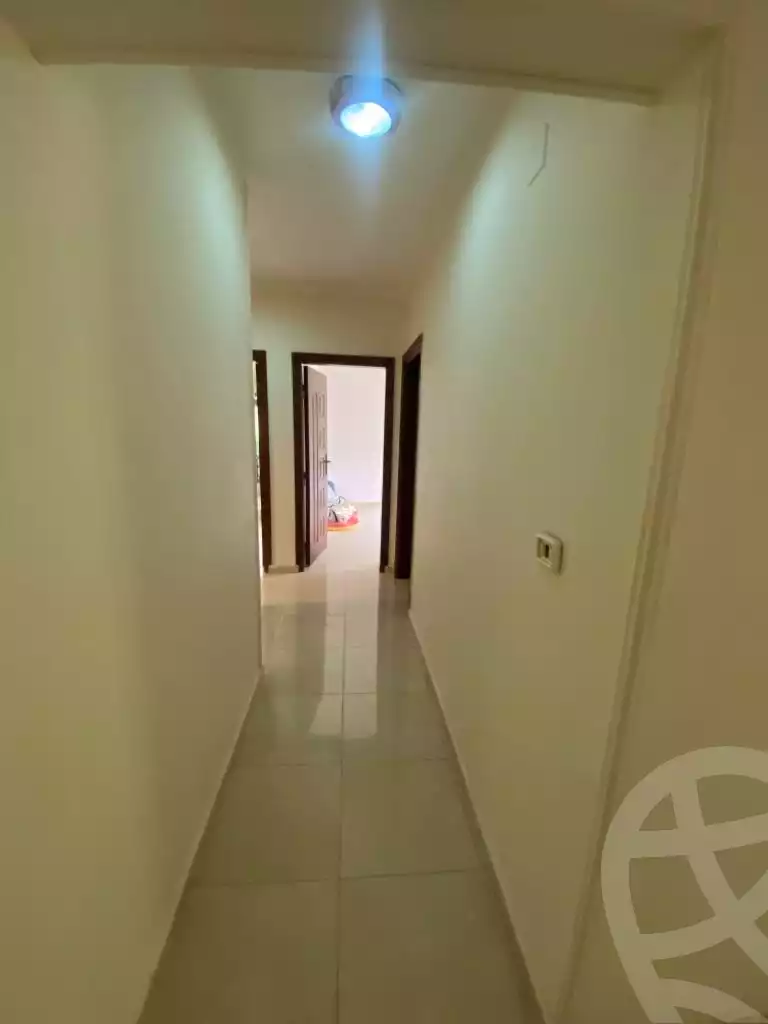https://aqarmap.com.eg/en/listing/4127250-for-sale-cairo-new-cairo-compounds-zizinia-city