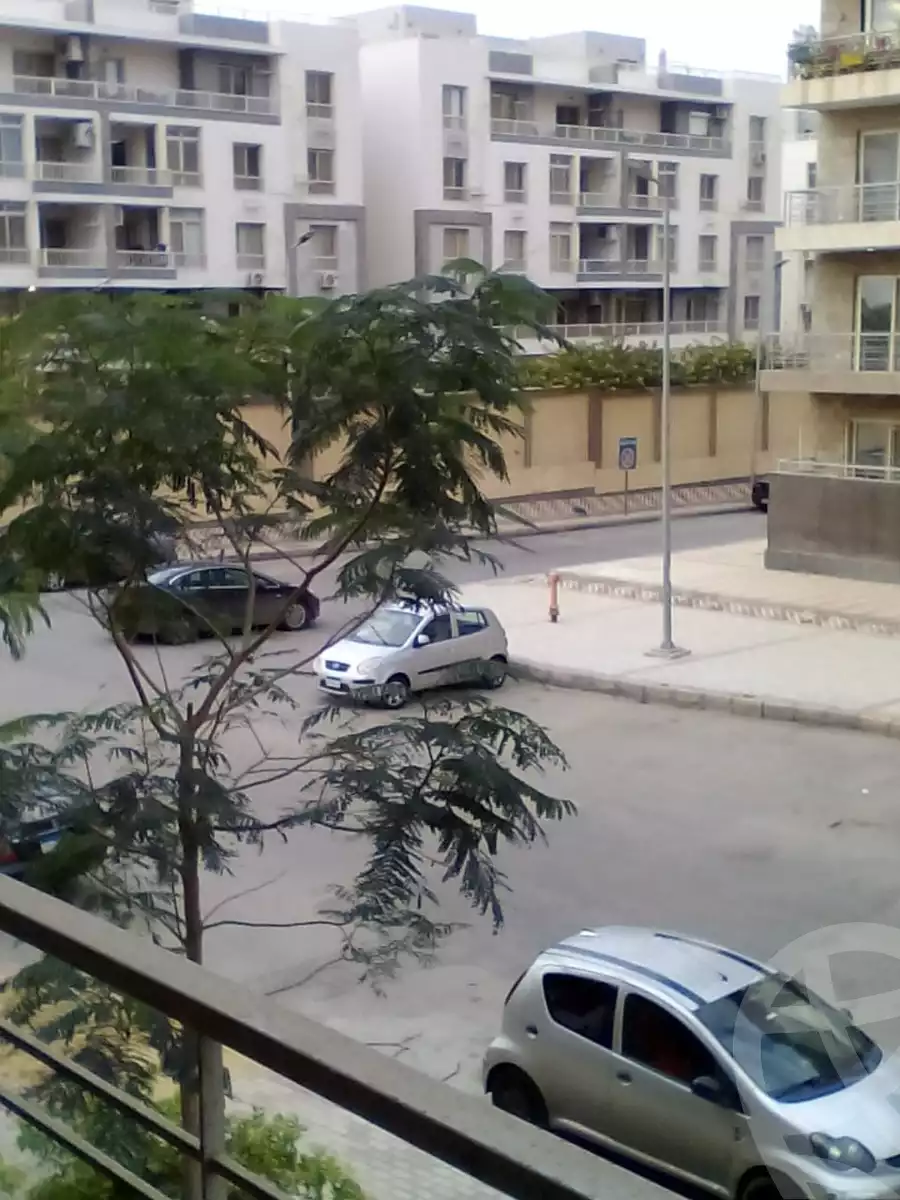 https://aqarmap.com.eg/ar/listing/3878725-for-sale-cairo-new-cairo-compounds-dar-misr-el-koronfel
