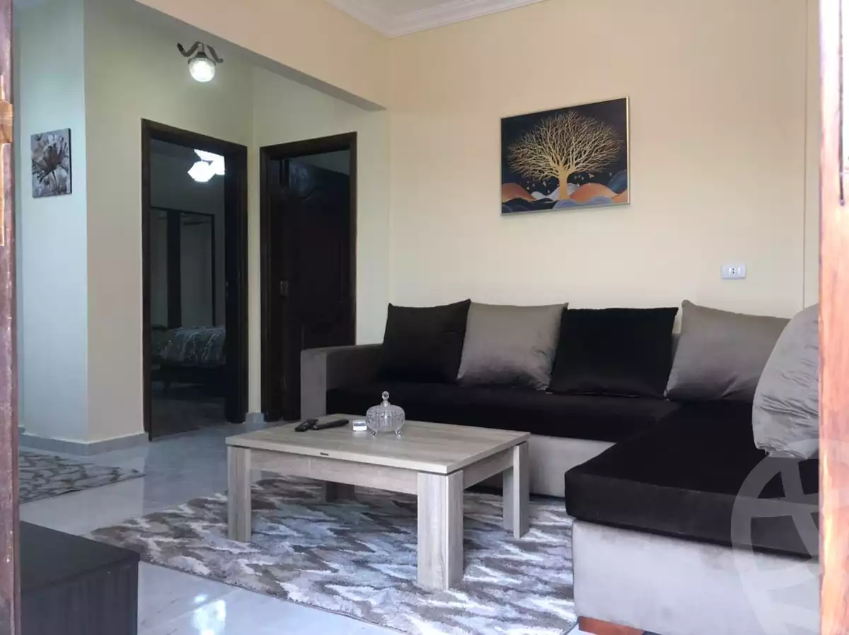 https://aqarmap.com.eg/ar/listing/4128432-for-rent-cairo-el-sheikh-zayed-city-el-hay-elthamen-area-4