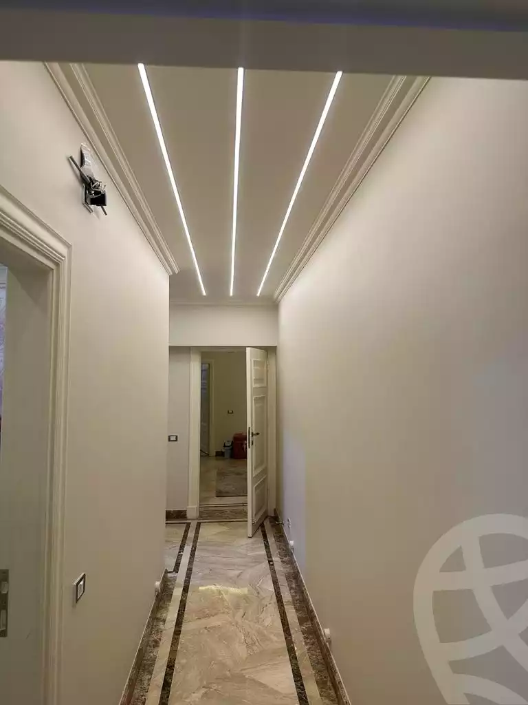 https://aqarmap.com.eg/en/listing/4128462-for-sale-alexandria-kafr-abdo-sant-square-st