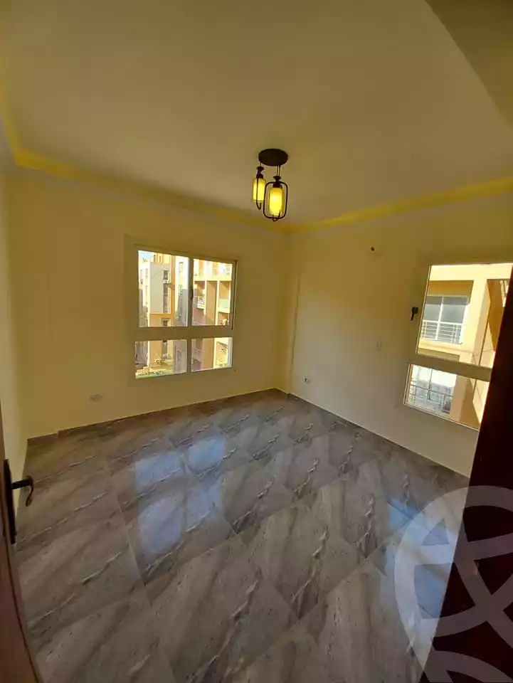 https://aqarmap.com.eg/en/listing/4128684-for-sale-cairo-6th-of-october-compound-degla-gardens