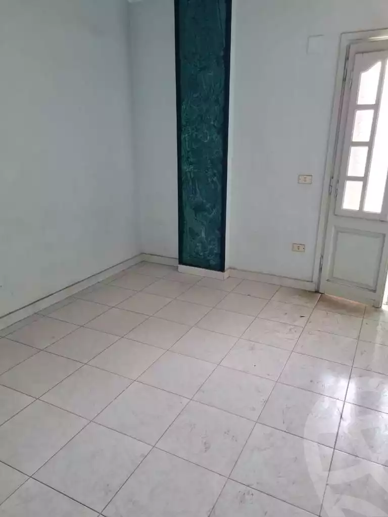 https://aqarmap.com.eg/ar/listing/4130929-for-rent-cairo-helwan-helwan