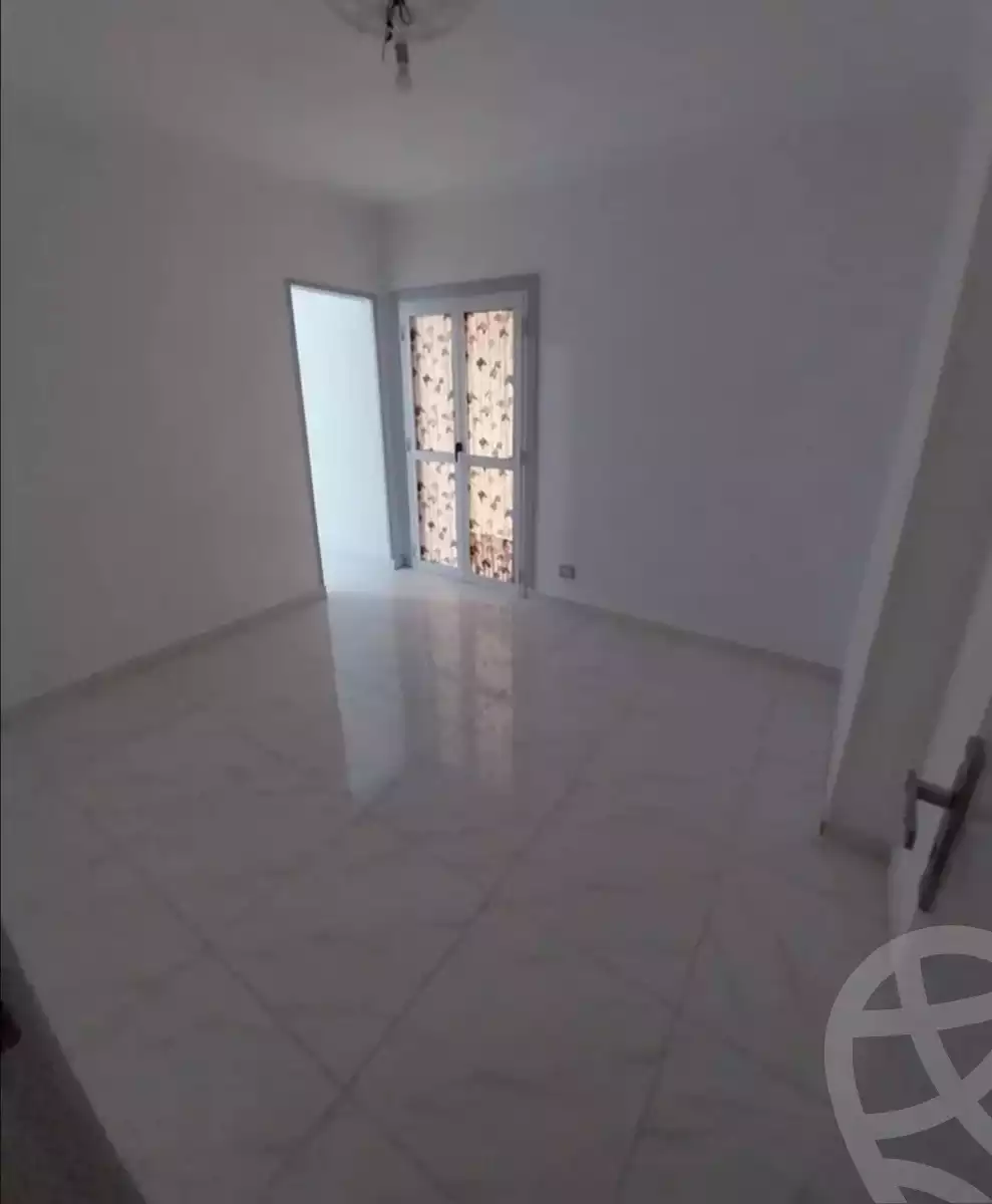 https://aqarmap.com.eg/en/listing/4131139-for-rent-abd-el-aziz-fahmy-st