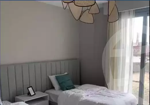 https://aqarmap.com.eg/en/listing/4131167-for-rent-cairo-el-sheikh-zayed-city-compounds-kmbwnd-wyst-twn-swdyk