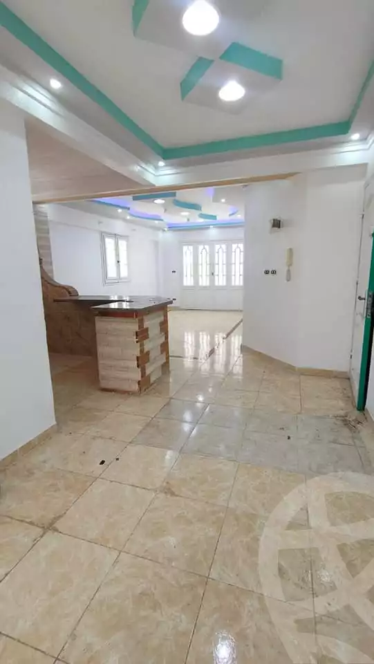 https://aqarmap.com.eg/en/listing/4131173-for-sale-alexandria-moharram-bey-erfan-st