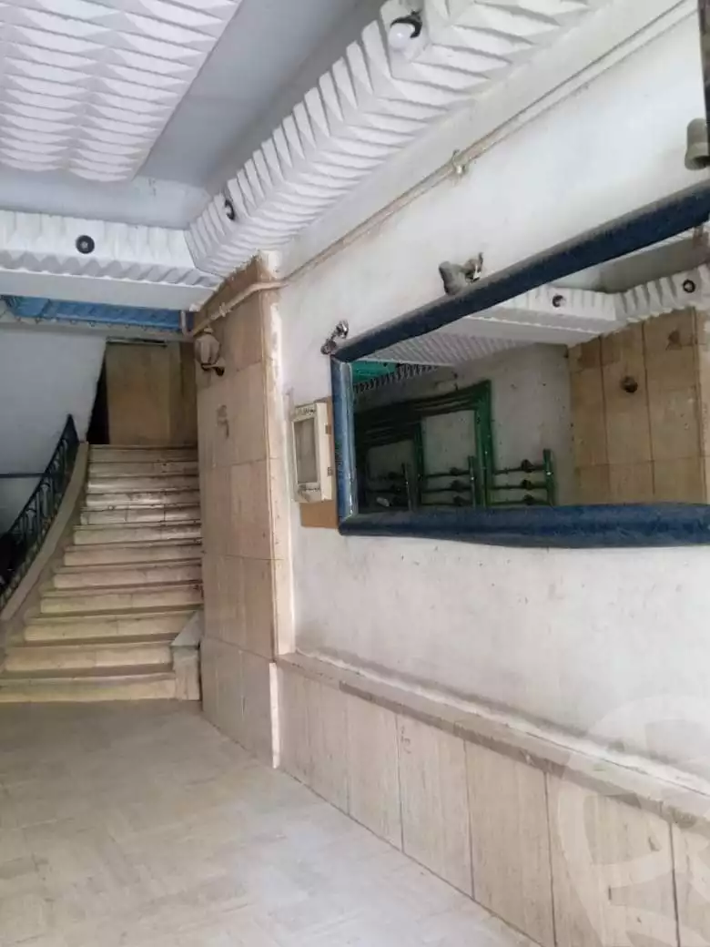 https://aqarmap.com.eg/ar/listing/4131255-for-sale-cairo-shoubra-jzyr-bdrn-ibn-al-rashid-st