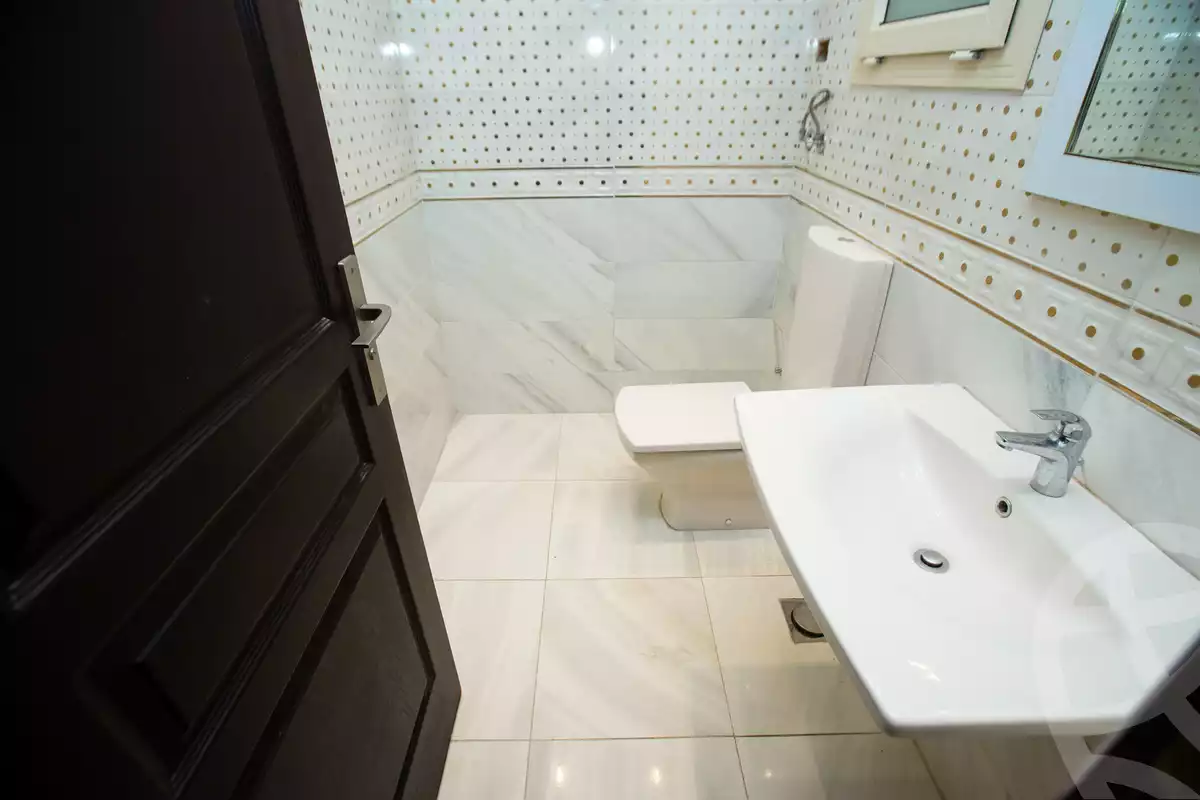 https://aqarmap.com.eg/en/listing/4131668-for-sale-alexandria-kafr-abdo-kafr-abdou-st