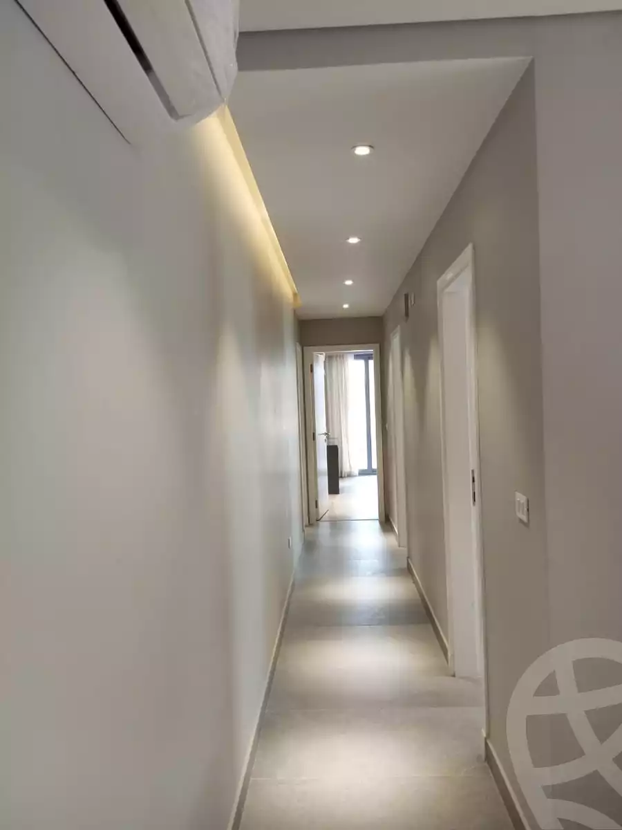 https://aqarmap.com.eg/en/listing/4132451-for-sale-cairo-el-sheikh-zayed-city-compounds-kmbwnd-fyldj-wyst-dr-llttwyr