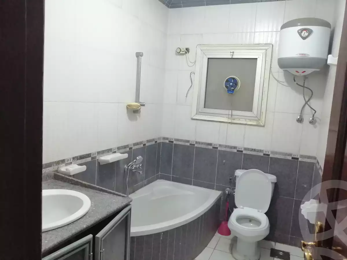 https://aqarmap.com.eg/en/listing/4135442-for-sale-dakahlia-mansoura-mtdd-shr-jyhn