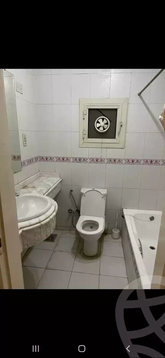 https://aqarmap.com.eg/ar/listing/4136260-for-sale-hassanein-desoky-st