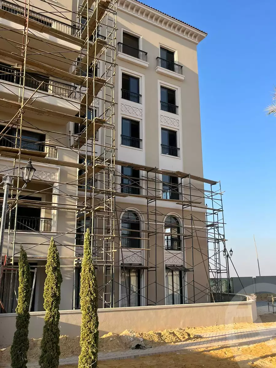 https://aqarmap.com.eg/en/listing/4138057-for-sale-cairo-el-sheikh-zayed-city-compounds-kmbwnd-fyldj-wyst-dr-llttwyr
