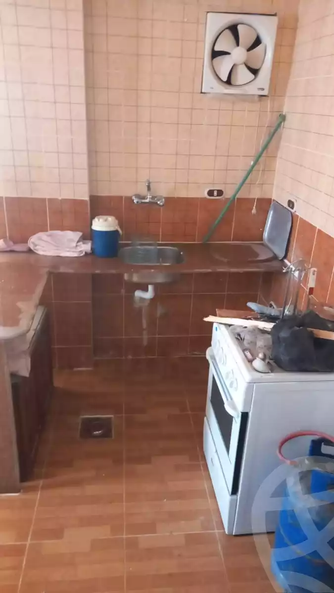 https://aqarmap.com.eg/ar/listing/4138875-for-sale-alexandria-sidi-kirayr-qry-sydy-kryr-lqwt-ljwy