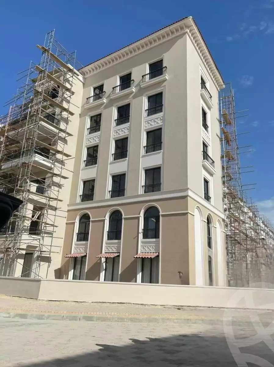 https://aqarmap.com.eg/en/listing/4140413-for-sale-cairo-el-sheikh-zayed-city-compounds-kmbwnd-fyldj-wyst-dr-llttwyr