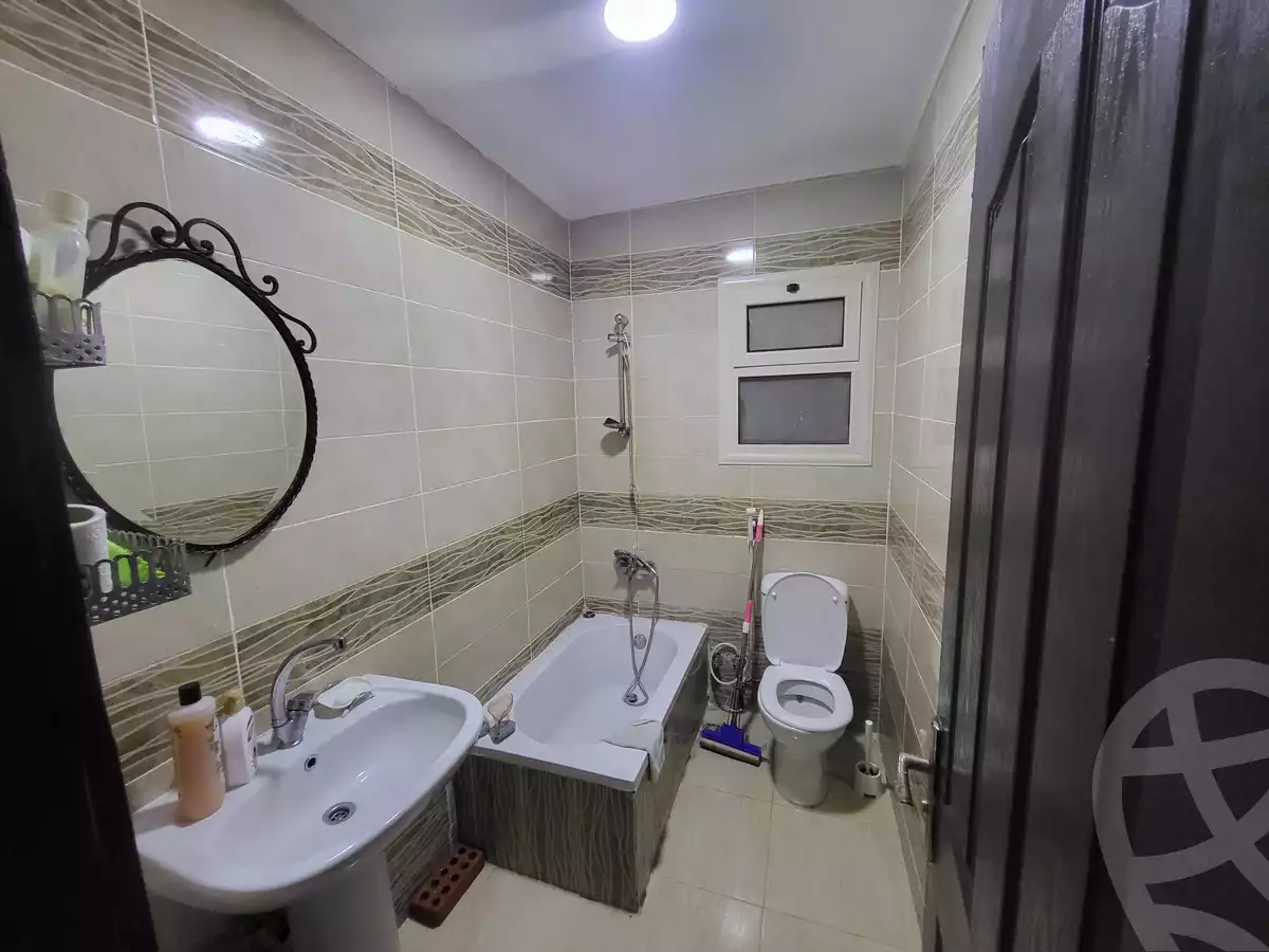 https://aqarmap.com.eg/en/listing/4141364-for-sale-north-coast-resorts-emirates-heights