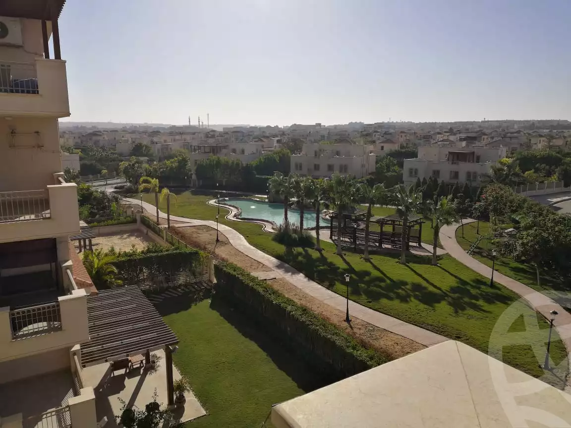 https://aqarmap.com.eg/en/listing/4142864-for-sale-cairo-el-sheikh-zayed-city-compounds-greens
