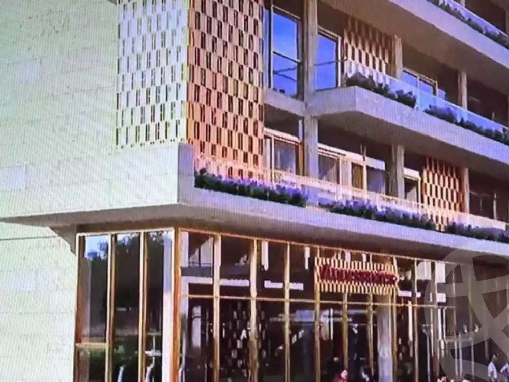 https://aqarmap.com.eg/ar/listing/4143312-for-sale-cairo-new-cairo-lrhb-city-phase-1-ahmed-rami-st