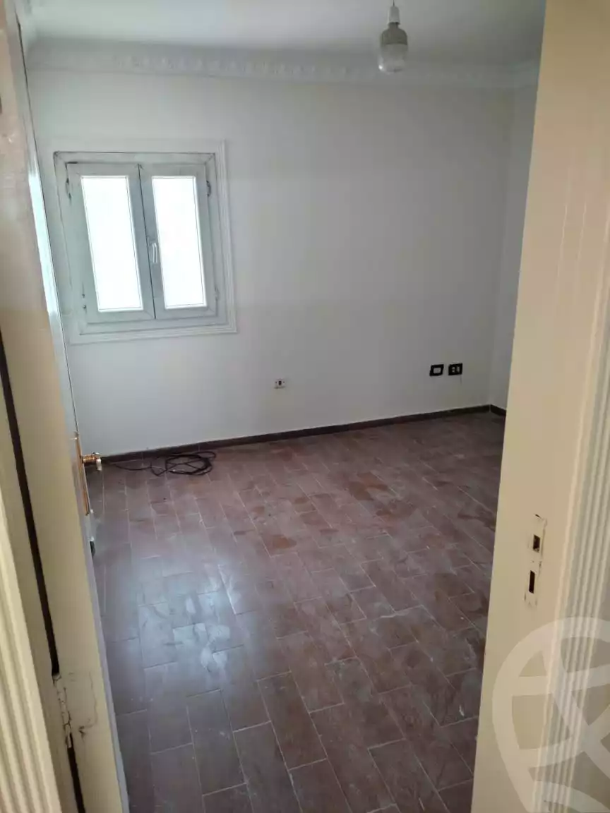 https://aqarmap.com.eg/en/listing/4145239-for-rent-cairo-el-sheikh-zayed-city-el-hay-elawel-street-10