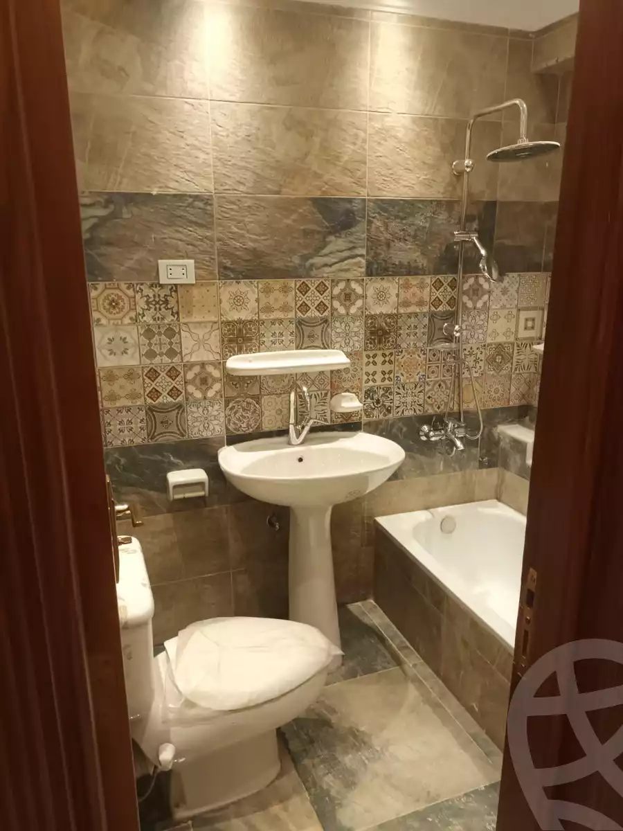 https://aqarmap.com.eg/en/listing/4145669-for-sale-moussa-dewidar-st
