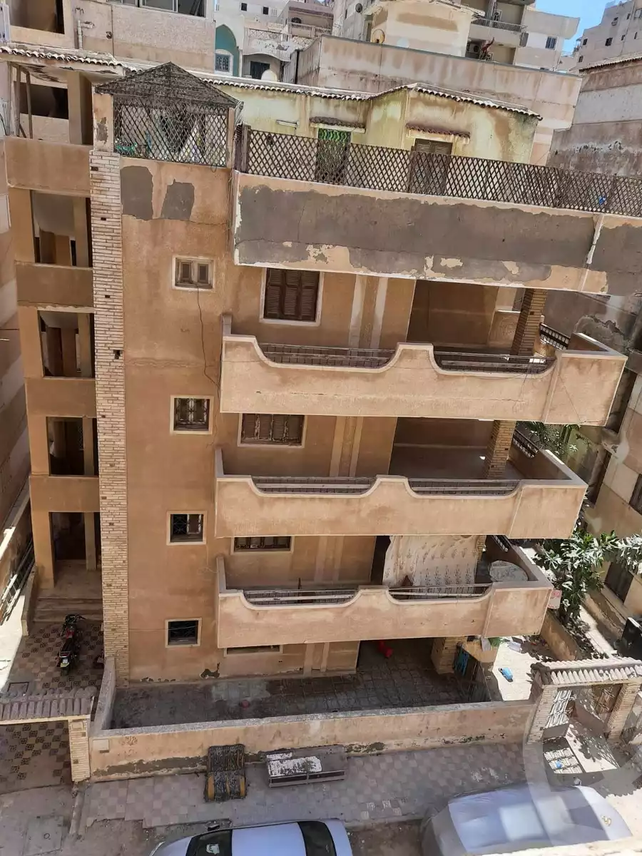 https://aqarmap.com.eg/ar/listing/4146130-for-sale-alexandria-l-jmy-shataa-el-nakheel-el-iman-st