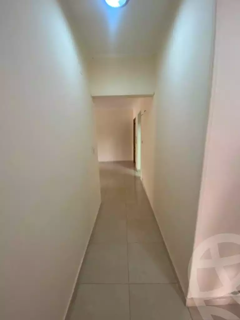 https://aqarmap.com.eg/en/listing/4146302-for-sale-cairo-new-cairo-compounds-zizinia-city