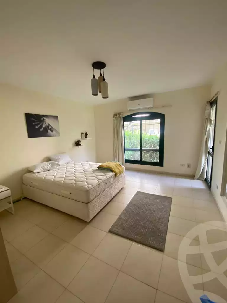 https://aqarmap.com.eg/en/listing/4146302-for-sale-cairo-new-cairo-compounds-zizinia-city
