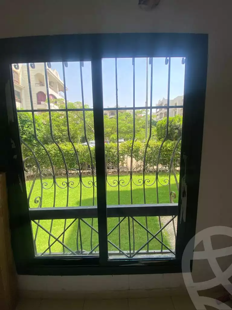 https://aqarmap.com.eg/en/listing/4146302-for-sale-cairo-new-cairo-compounds-zizinia-city