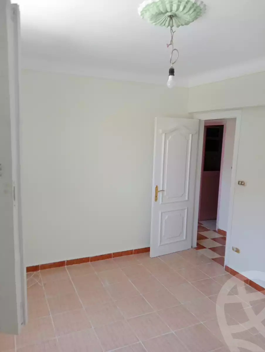 https://aqarmap.com.eg/ar/listing/4147003-for-rent-alexandria-smouha-el-nasr-st