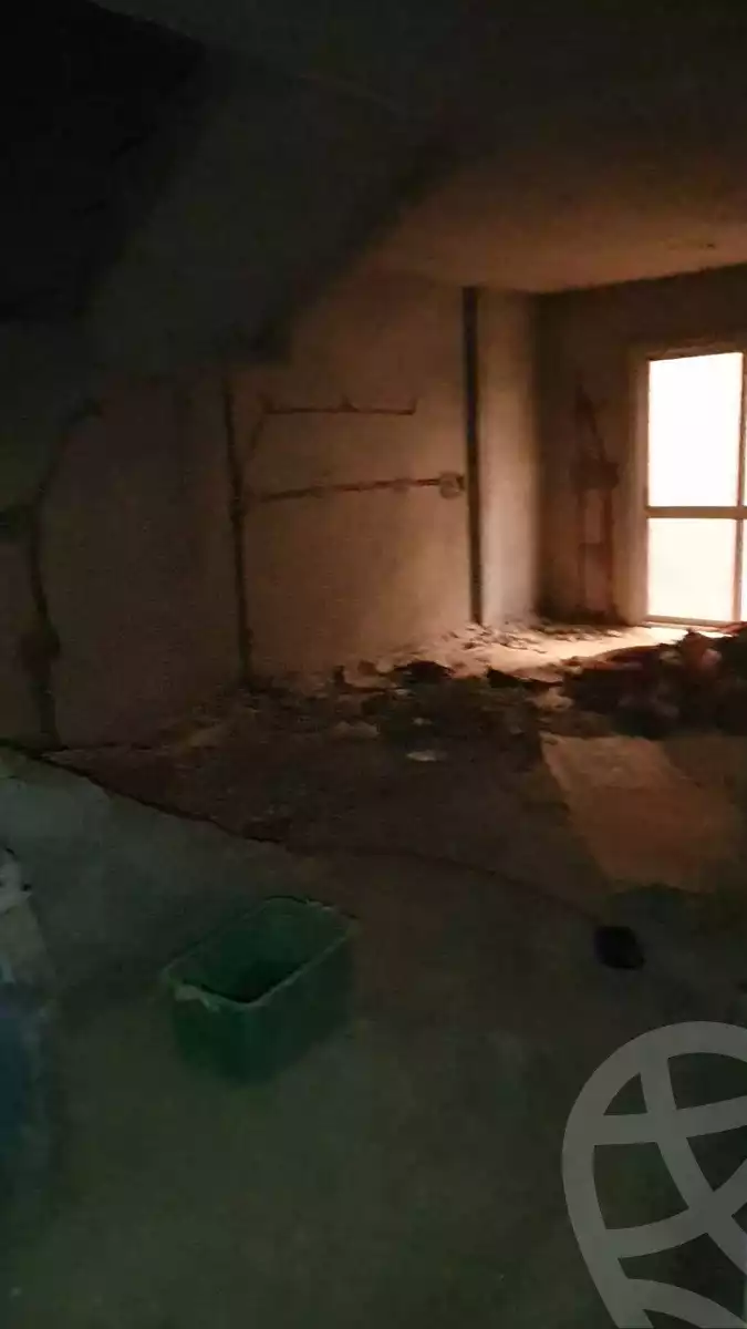 https://aqarmap.com.eg/en/listing/4150478-for-sale-cairo-maadi-ring-road-medium-plateau-compound-family-home